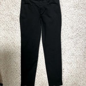Old Navy Pixie Chino Pant